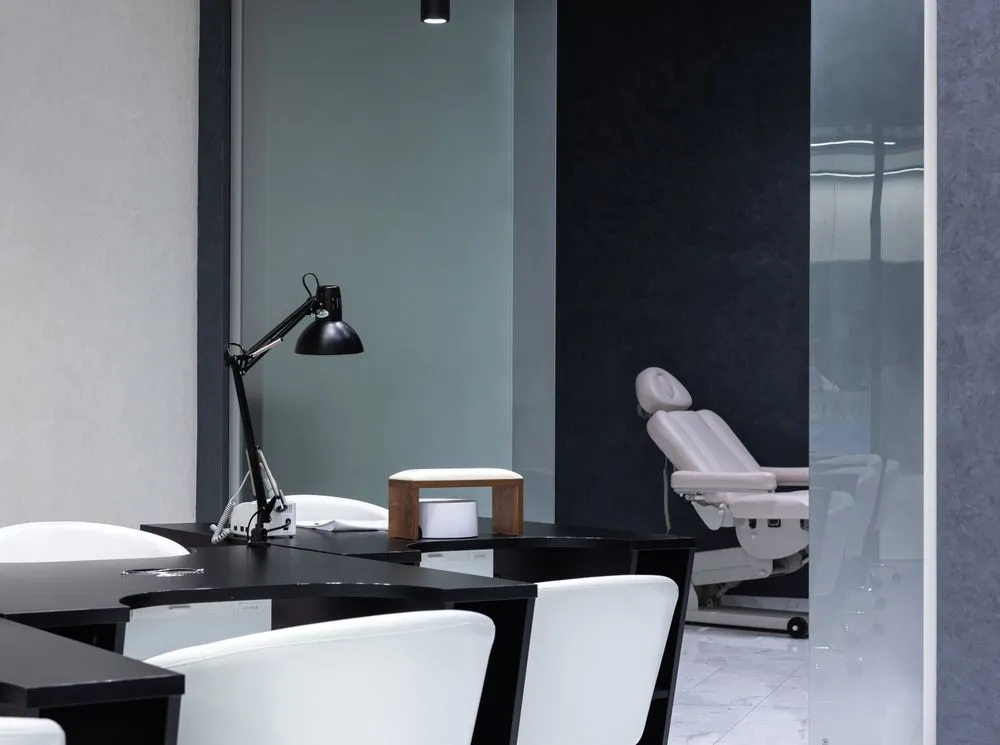 Nail studio with treatment station
