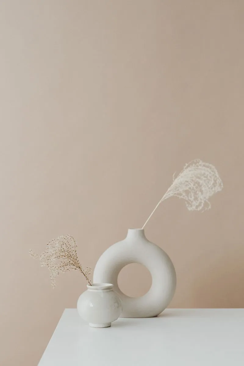 Arc Bud Vase